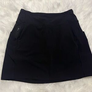 Athleta Black Action Skort in Donny 16.5” size XS